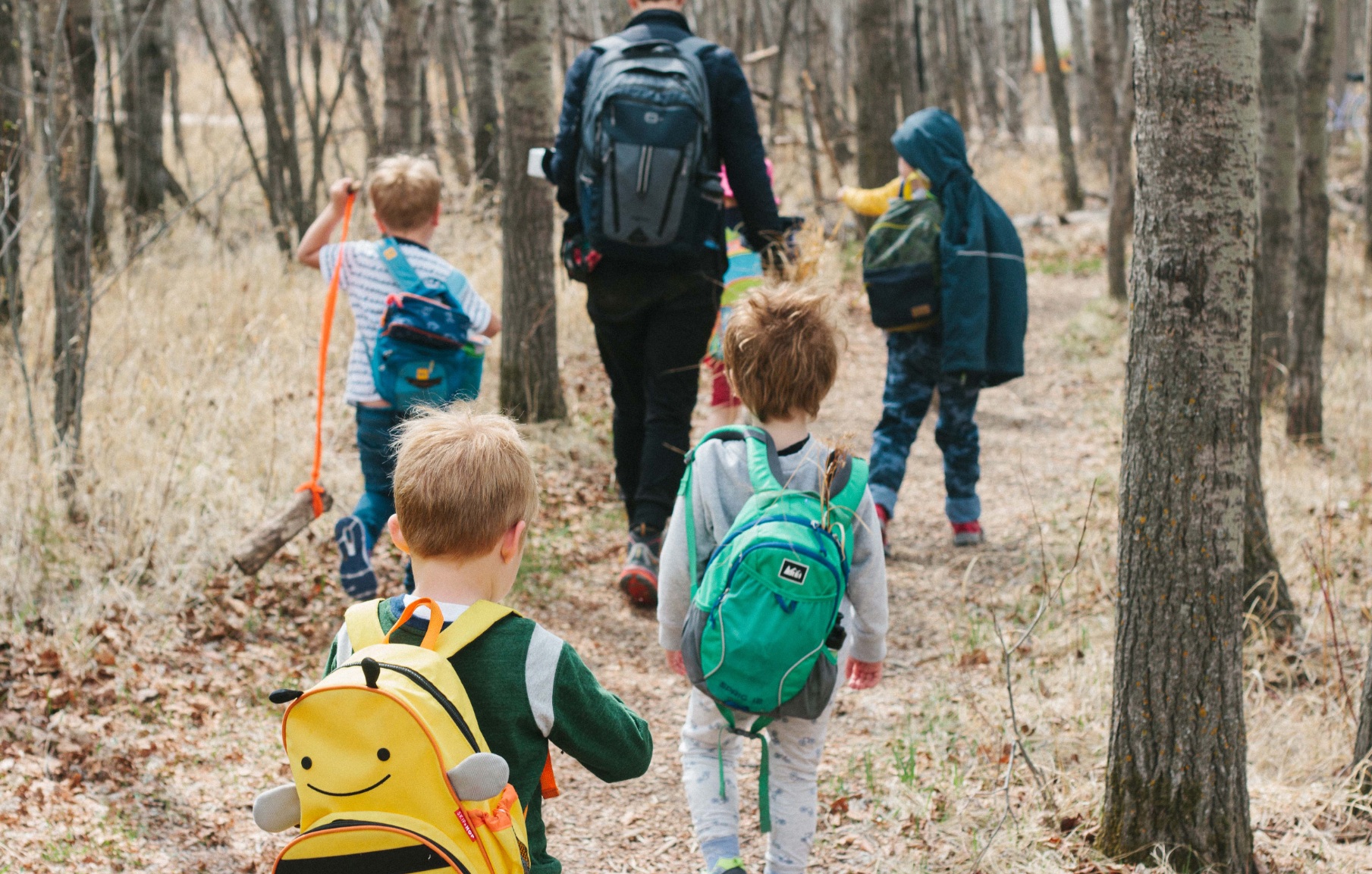 Campers experiencing prairie wildlife at FortWhyte Alive